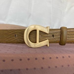Etienne Algher belt
